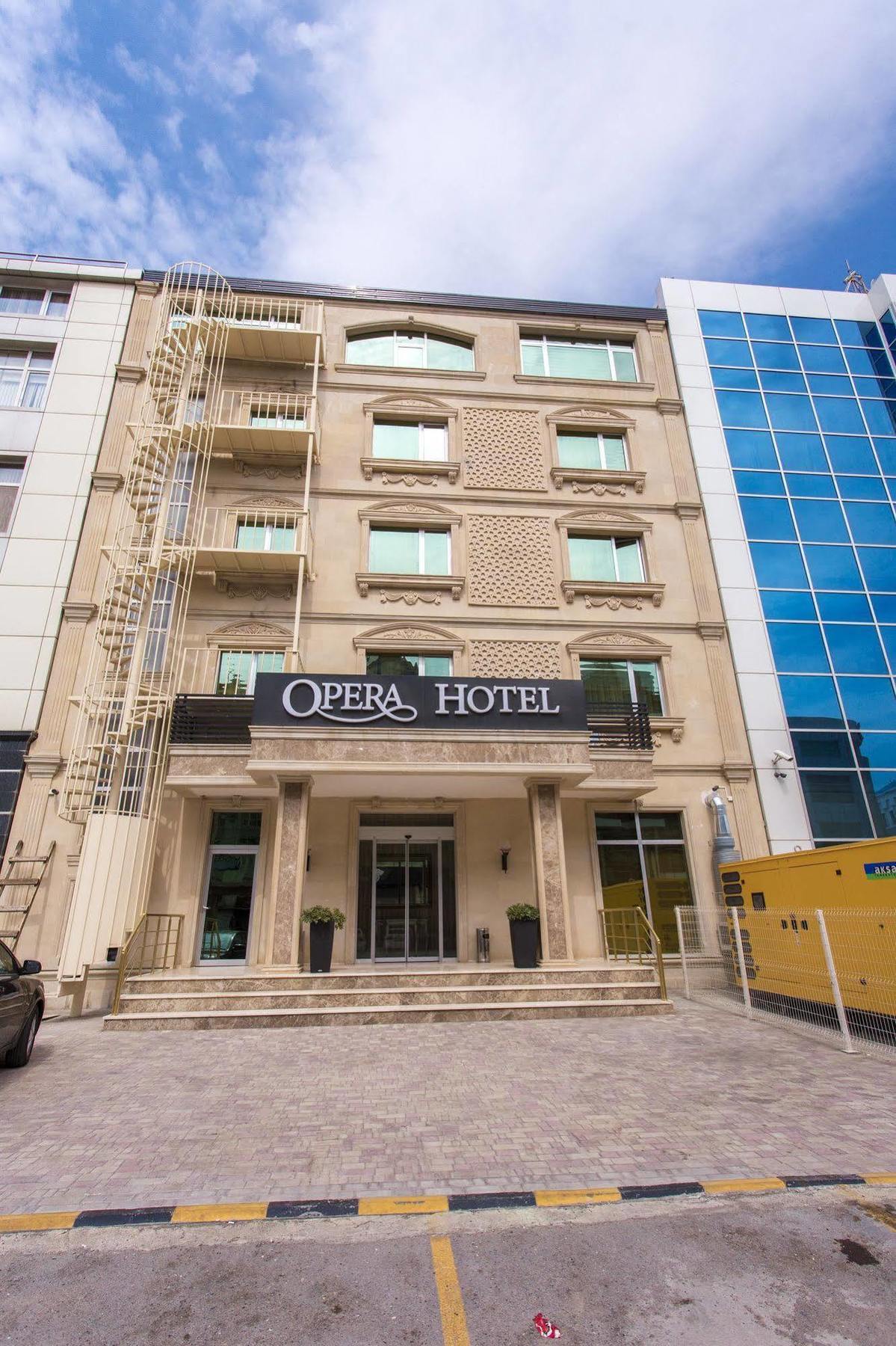 Opera Hotel Баку Екстериор снимка